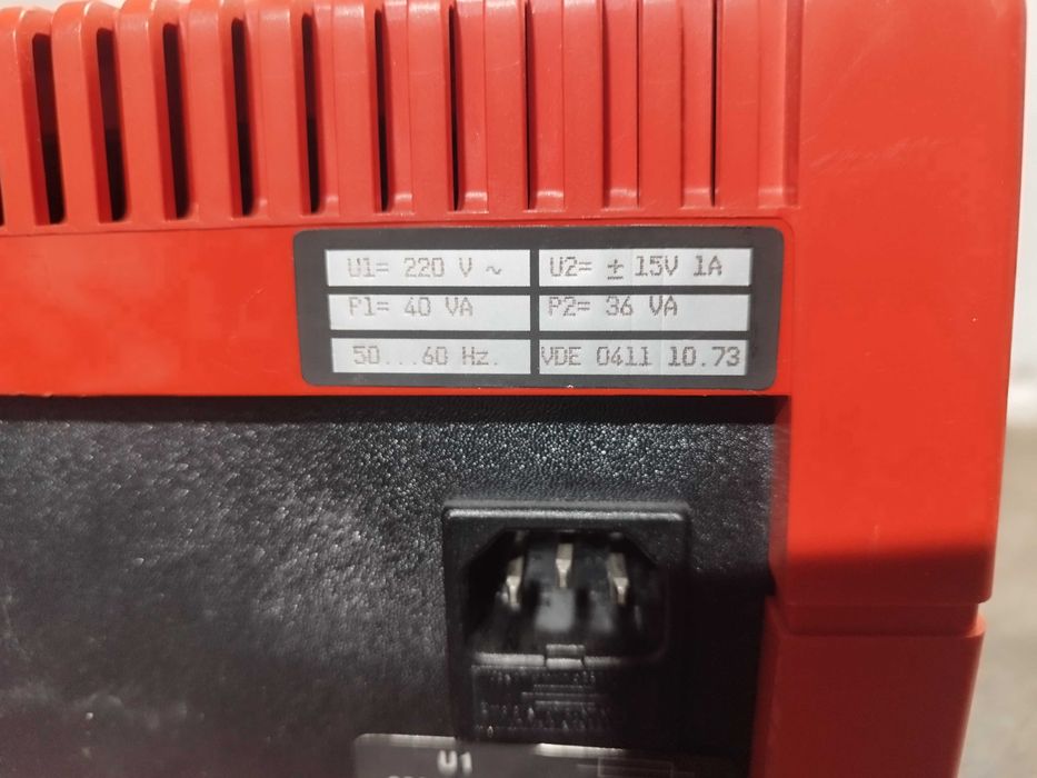 Sursa laborator tensiune diferentiala reglabila 1-30 V / 1A