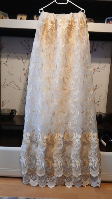 Perdea din mătase organsa