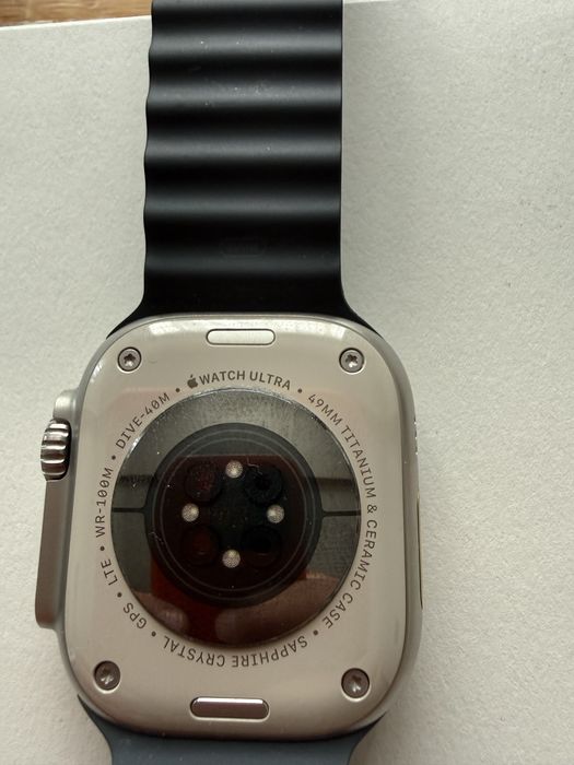 Apple Watch Ultra 2 49 mm Titanium blue alpine