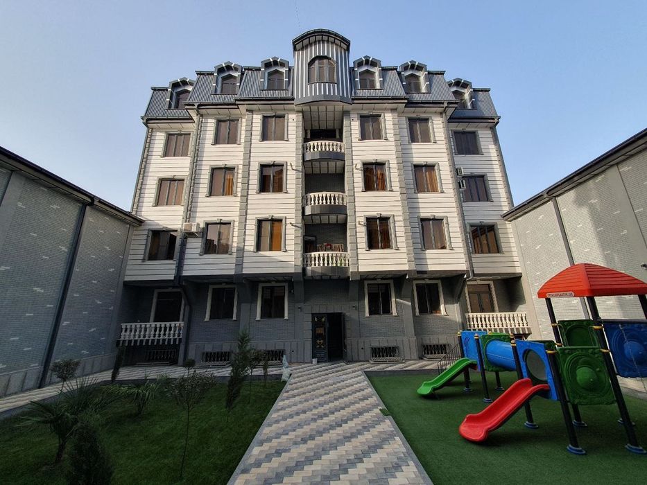 Продаётся  3х комнатная квартира