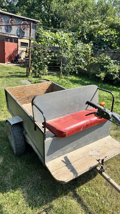 Motocultor + accesori si Remorca