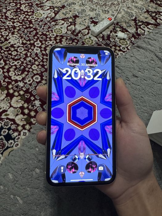 продам айфон 11,  128 гб