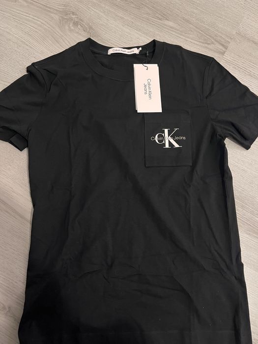 Calvin Klein Jeans - Core Monogram Pocket [M]