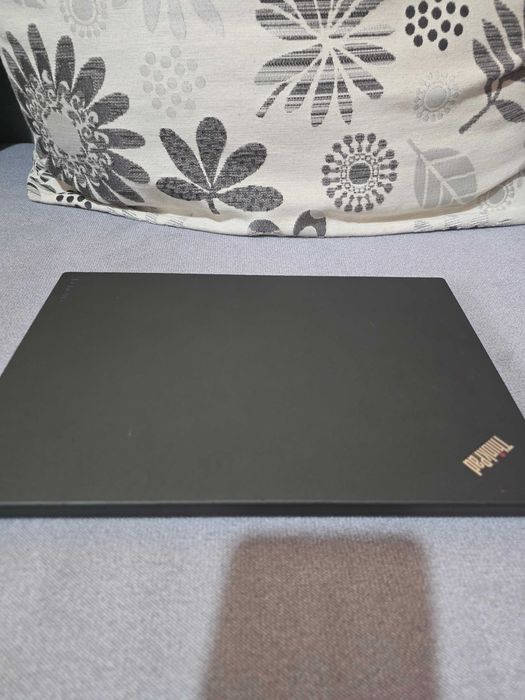 Interfata ELM  cu laptop Lenovo T490 I-5 Gen. 8 2,5  cu RAM DDR4-24GB