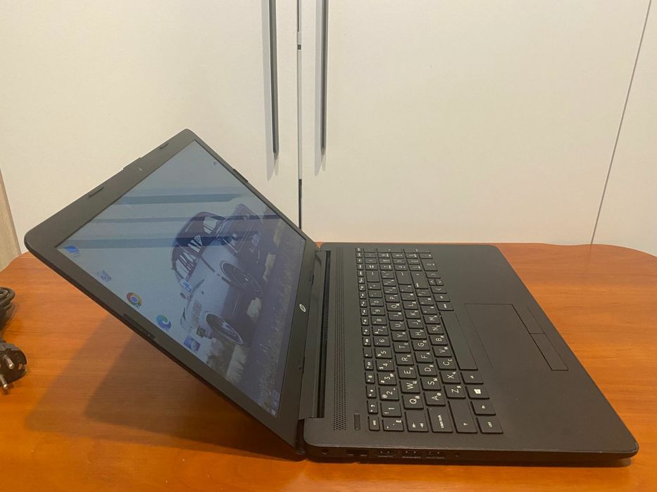 Малопользованный HP c SSD256