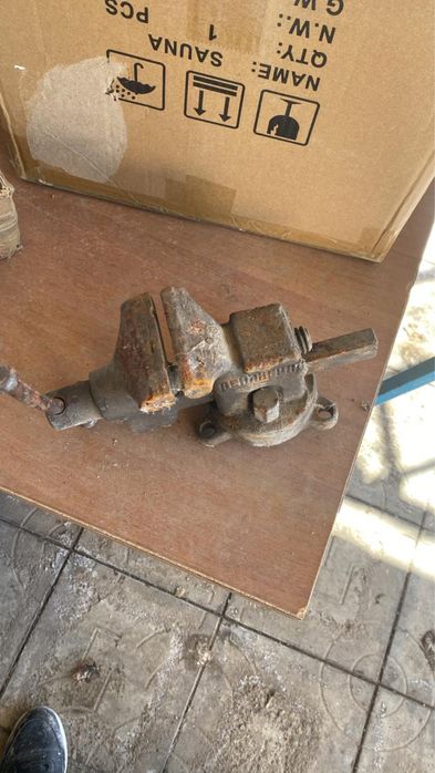 Продам Станок Зажим