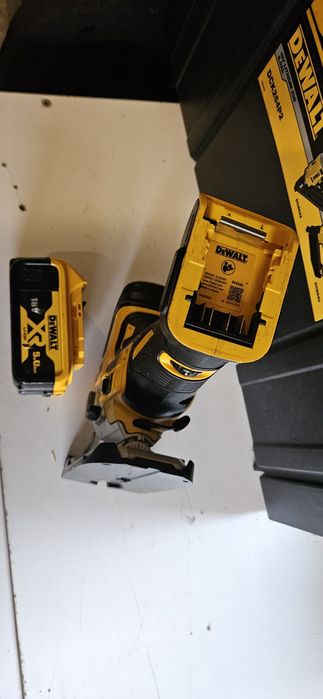 Soricel/decupir Dewalt DCS 335