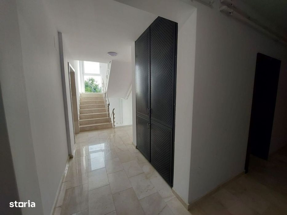 Penthouse 3 camere - Terasă 45 - Vedere munte și oraș -Turnișor — fotografia 2