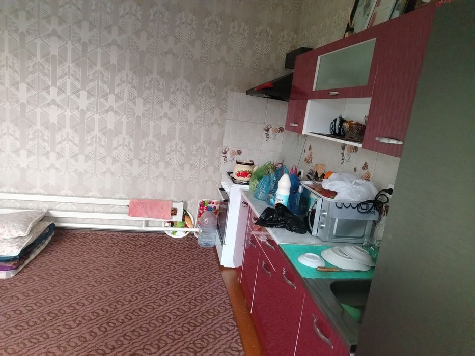 6 соток хонадон, Зангиота, Уртаовул