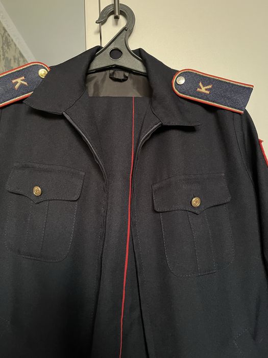 Продам кадетский костюм