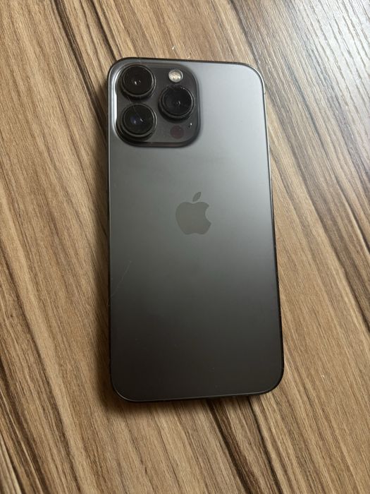 Продам iphone 13 pro