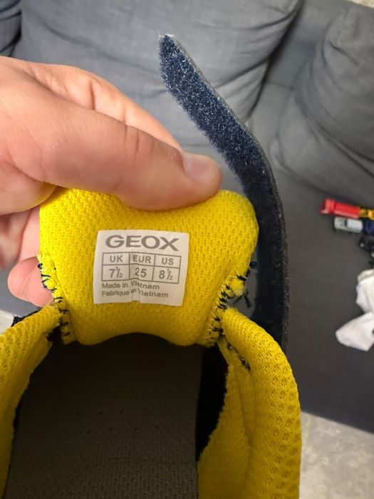 Детские кроссовки Geox