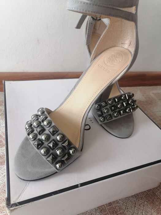 Сандали Guess 38 номер