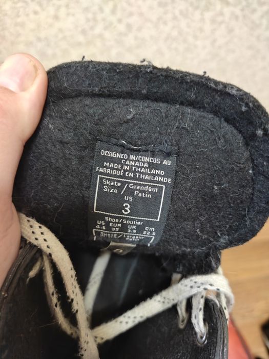 Продам коньки Reebok б/у