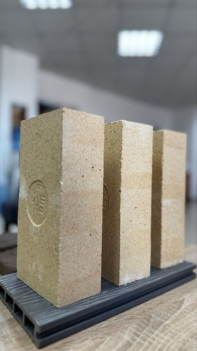 Огнеупорный кирпич