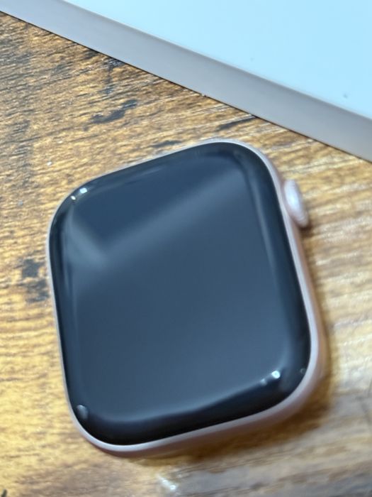 Apple watch S10 46 mm Rose Gold, GPS + Cellular! Пълен пакет! Като нов! 100% battery health!