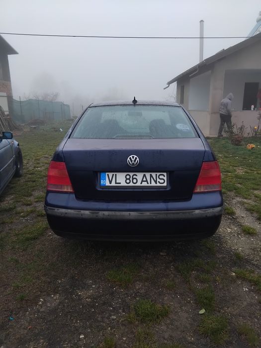 Vw Bora de vanzare 1600 lei motor posibil blocat