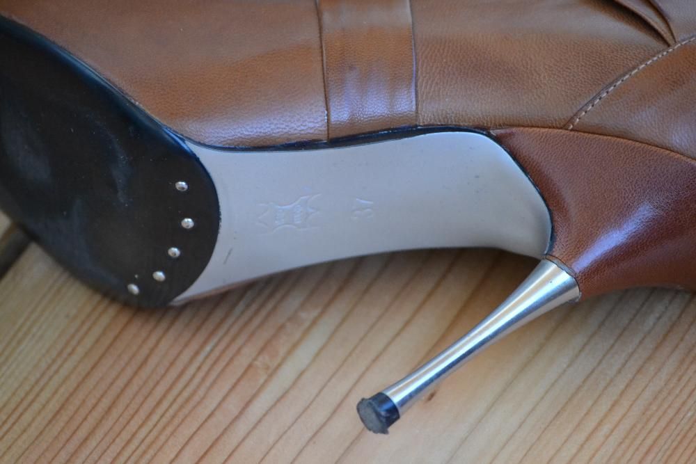 Cizme lux dama mar. 37 / Cizme originale Italy / Cizme club piele natu