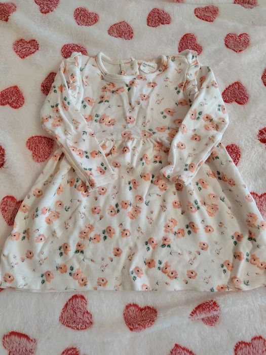 Продам платья для малышки