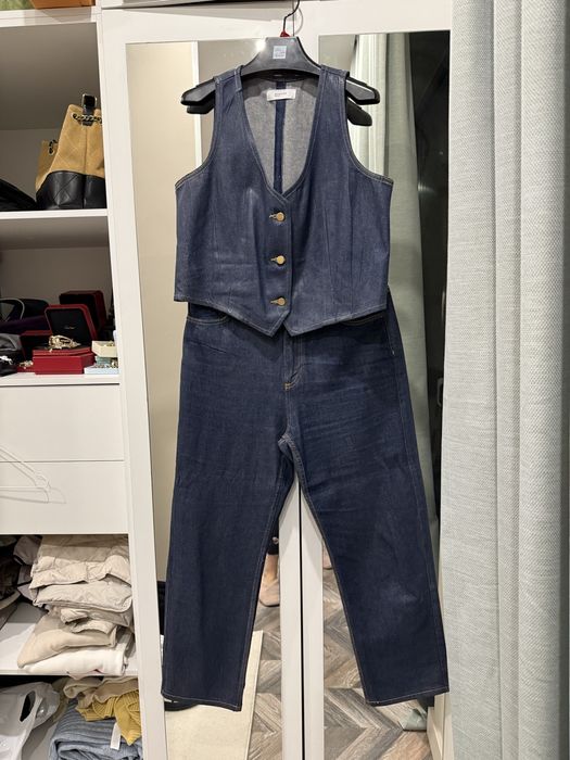 Продам джинсовый костюм