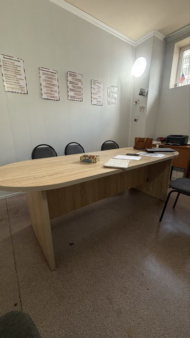 Продам стол в хорошем состоянии