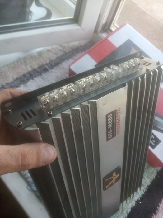 Продам усилитель