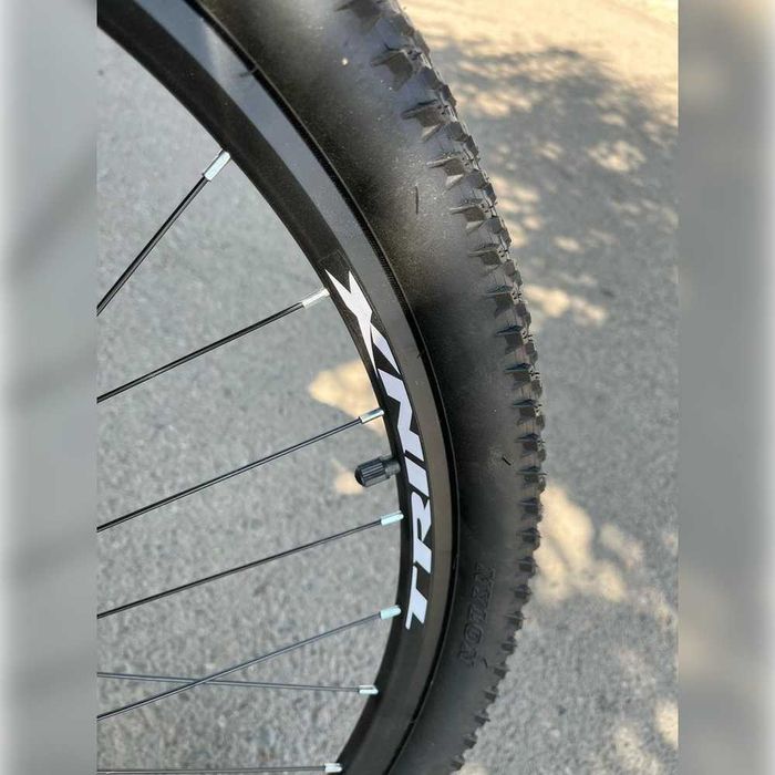 Велосипед 18" Trinx M088 (27.5", Aлюм)