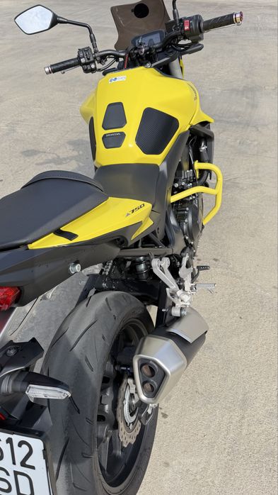 Honda Hornet CB750