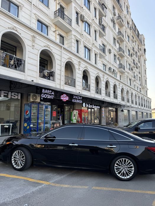 TOYOTA AVALON LIMITED Продается 2019 года