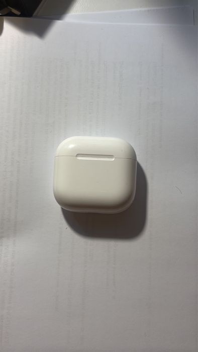 Apple airpods 4