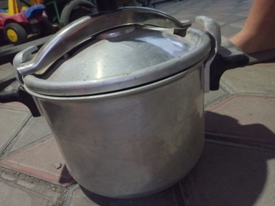 Пароварка СССР    .