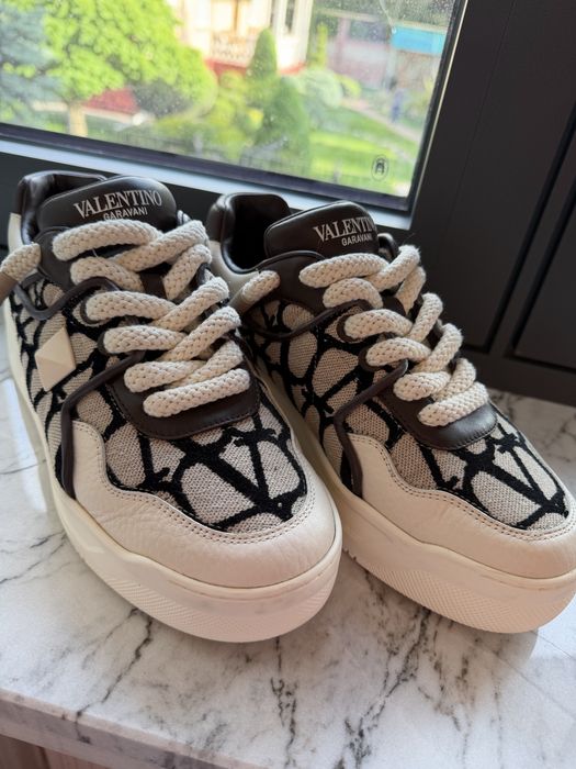 Valentino One Stud XL оригинал