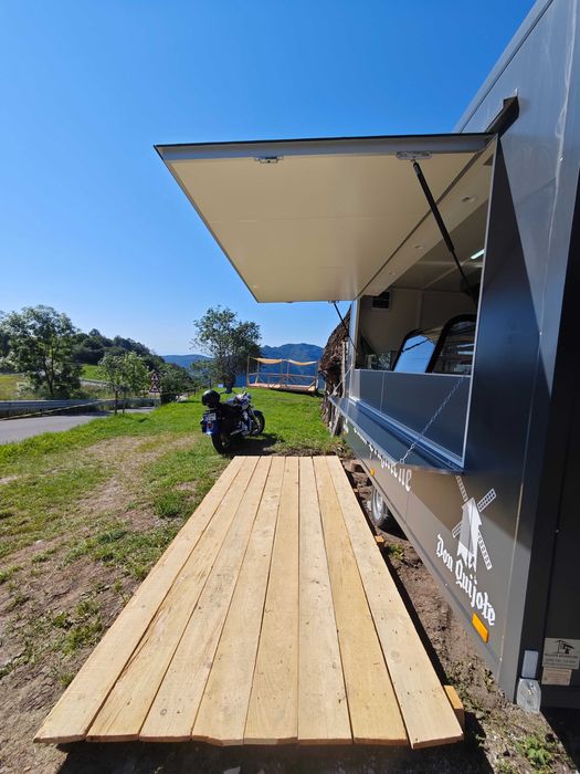 Food truck complet utilat 15.000 Eur