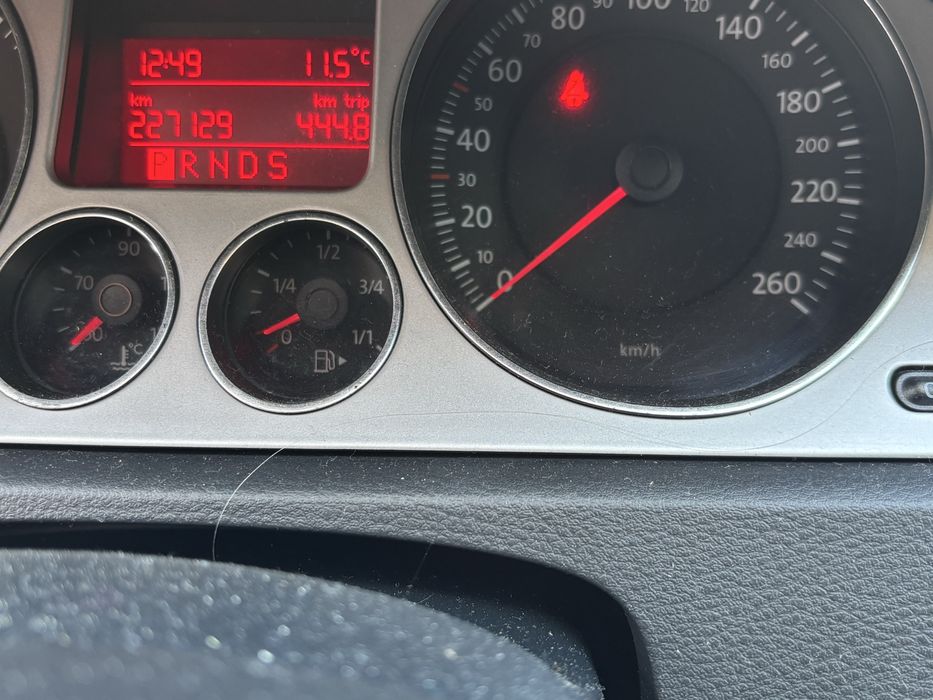 VW Passat, 2.0TDI, automatic, 2008