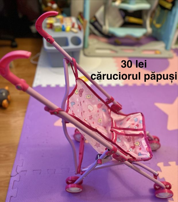 Carucior papusa roz