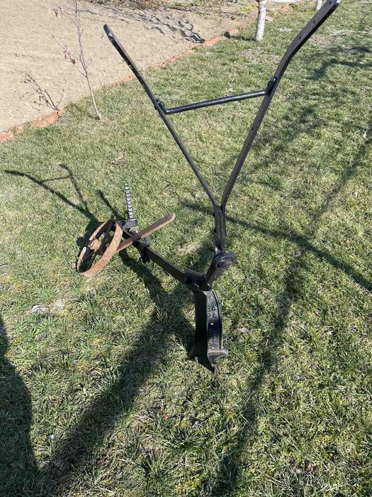 Конски плуг антика