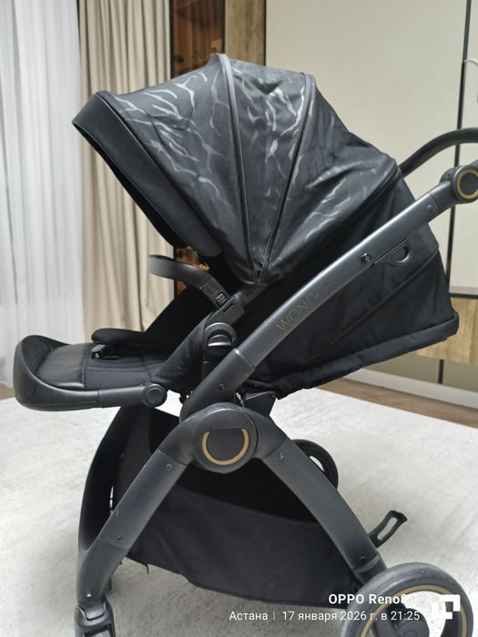 Коляска б/у , два в одном.Skillmax wonder.