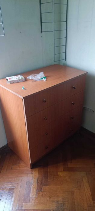 Vanzare Mobilier / Alte bunuri casnice Pretul negociabil per item