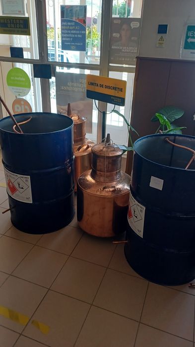 Vând cazane de țuică din cupru