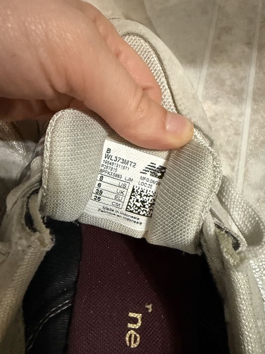 Обувки new balance