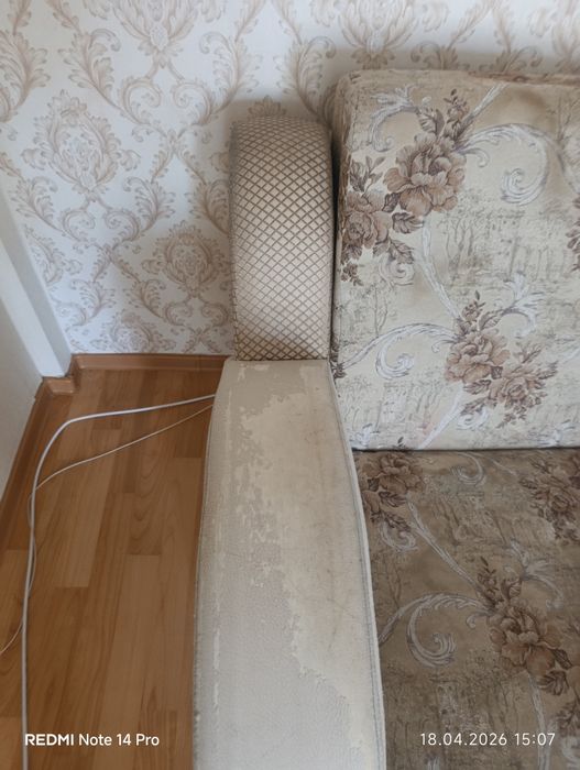 Продам диван, тахта