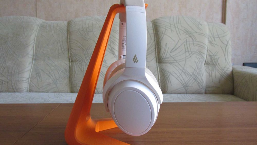 Нови Bluetooth Edifier слушалки с микрофон