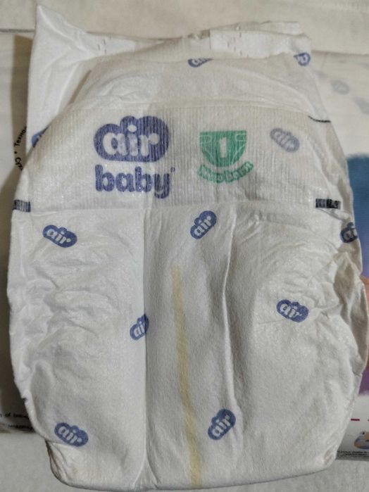 Продам памперс air baby