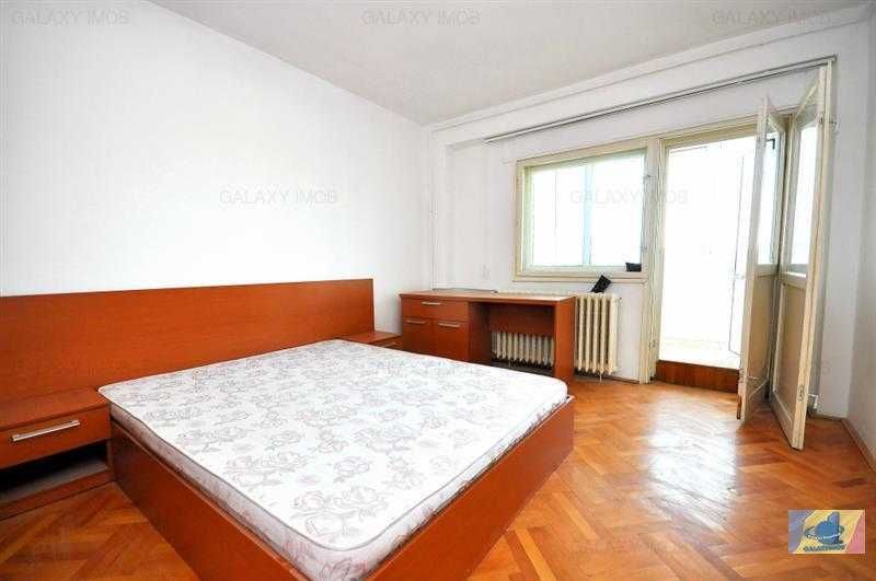 Apartament de închiriat