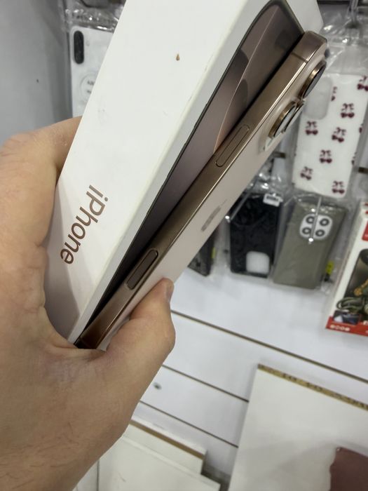 iPhone 16 pro Max 90% 256gb