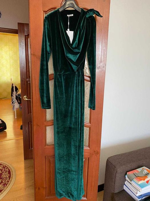 Женские  качественные платья.