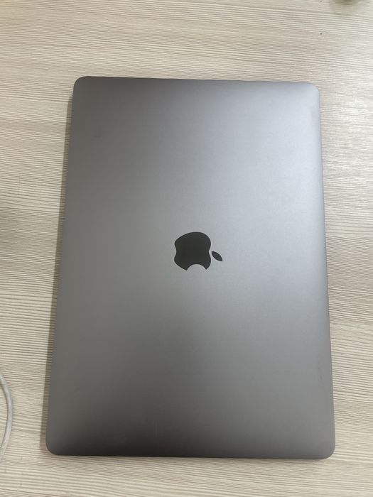 Ноутбук Macbook air M1