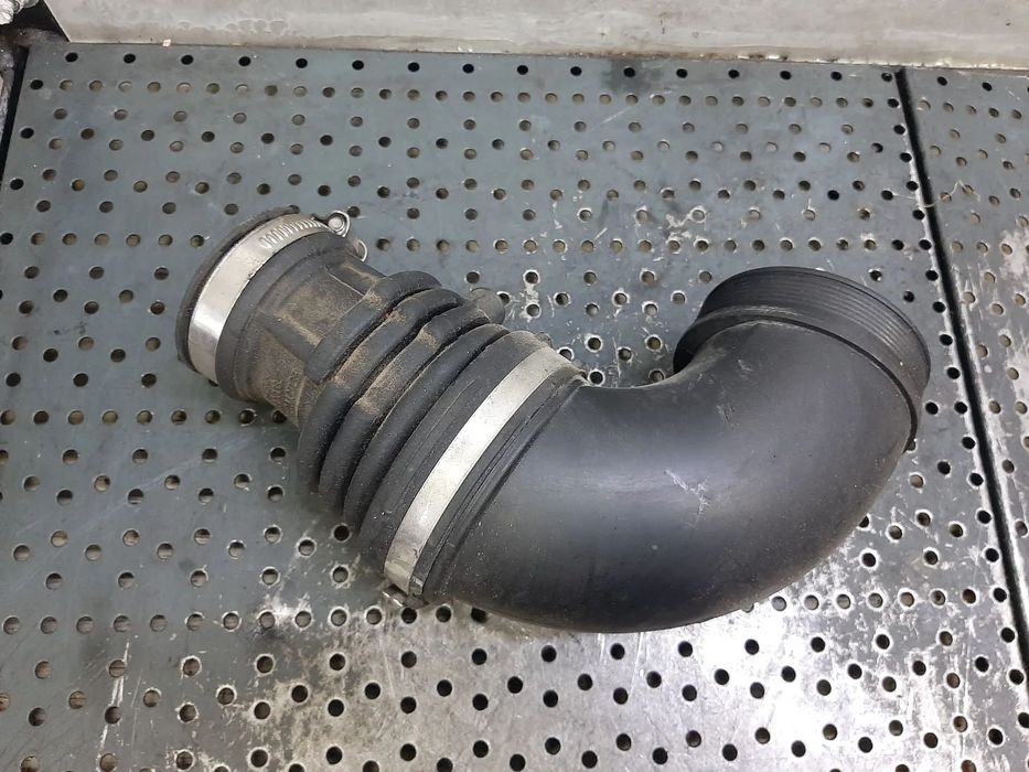 tubulatura furtun admisie  1.5 t b 15e4e mg hs 10405559  10428617