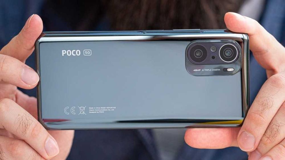 POCO F3  Продам смартфон
