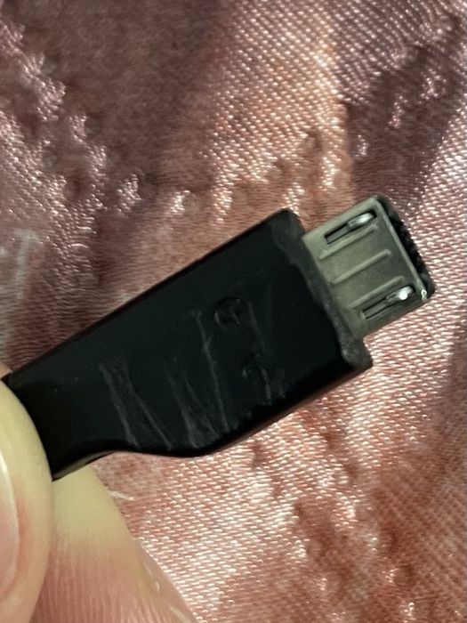 Старая зарядка Самсунг